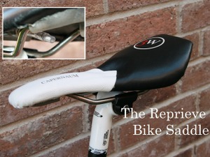 柔らかい材質と固い材質の使い分け。身体にフィットする新サドル 画像