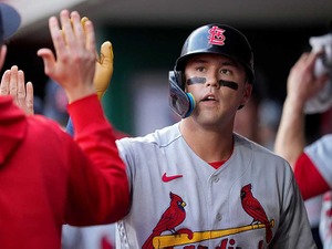 【MLB】“超美技”の代償か、ヌートバーが腰を痛め交代　チームの苦境を気にかけ「自分たちの力で打破する」と闘志 画像