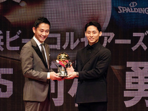 【Bリーグ】個人最高の栄誉を手にしより一層“河村勇輝の1年”の色を濃くしたMVP 　アワードの課題も… 画像