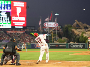 【MLB】大谷翔平、150メートル超特大30号でア・リーグ最多記録のベーブ・ルース、ロジャー・マリスら伝説に並ぶ 画像