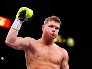 【ボクシング】“体重差3キロ以上”現4団体統一王者同士のドリームマッチの行方は……サウル・カネロ・アルバレスvs.ジャーメル・チャーロ勝敗予想 画像