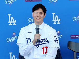 【MLB】NFLラムズ戦に現れた大谷翔平　“LAへようこそ”ムードにツッコミ殺到  「エンゼルスもロサンゼルスなんだが……」 画像