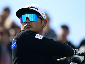 ドライバーは10.5度、アイアンはキャビティ、たまに腐ったバナナも……気になる久常涼のバッグの中身とは 画像