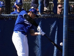 【MLB】大谷翔平、実戦形式で移籍後“初アーチ”に周囲どよめき　被弾の同僚右腕「彼に本塁打を許すと……」 画像