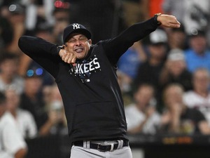 【MLB】もはや風物詩、ヤ軍ブーン監督が「通算34度目」今季初の退場劇　3年連続“退場王”へ向けて好発進 画像