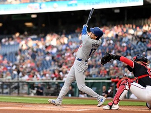 【MLB】大谷翔平、メジャートップ12本目“186キロ”弾丸二塁打で「9試合連続安打」　スミスの適時打で生還 画像