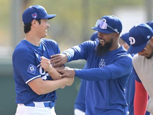 【MLB】大谷翔平が四球で好機演出　T.ヘルナンデスがナ・リーグ2位タイの11号満塁弾、場内騒然の劇的な一発 画像