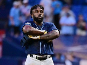 【MLB】ドジャースは獲り逃したか……　“ドヤ顔”アロサレーナ、マリナーズへ移籍　トレード期限迫る中で成立「素晴らしい補強」 画像