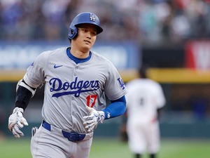 【MLB】大谷翔平が口火で生まれた“4球”の猛攻　ド軍が誇るMVPトリオの爆発に公式驚愕「BIG3が1200フィート以上のHR」　 画像