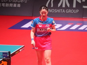 張本美和に芽生える主力の自覚「毎試合毎試合を大事にする」　ダブルス敗戦には反省も、2点起用継続で勝利に貢献【Tリーグ】 画像