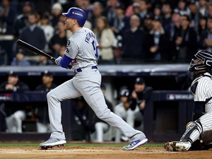 【MLB】「非現実的だ」フリーマンが敵地で“強烈”先制パンチ　WSで5試合連続アーチのメジャータイ記録 画像
