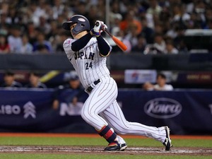 【プレミア12】序盤劣勢の韓国戦、紅林弘太郎が逆転2点適時打　先発・髙橋宏斗が“3者連続K”で立ち直りの兆し 画像