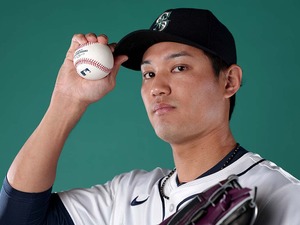 【MLB】藤浪晋太郎、菅野智之らがフォトデーでユニフォーム姿を初披露　「フジ、メジャー上がってこいよ」とファンからも好評 画像