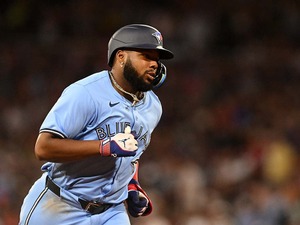 【MLB】ゲレーロJr.は15年契約を希望も……「ソトの金額より大幅に低かった」　折り合いつかず「今季に集中」と明かす 画像