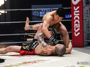 【RIZIN.50】24歳・木村柊也、わずか54秒で“5試合連続1R決着”TKO勝ち　轟音右フック→パウンドに会場どよめき 画像