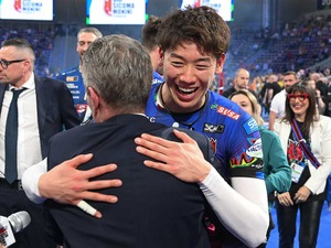 石川祐希、CL優勝を髙橋藍が祝福「帰ってきたらお寿司奢ってもらお！」　日本男子初の“快挙”にお祝いの声続々 画像