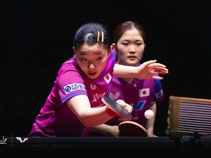 張本美和、木原美悠ペアが快進撃も中国超えならず　王曼昱、蒯曼ペアにストレート負けで銅メダル獲得【世界卓球2025】 画像