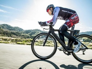 トライアスリートの山本良介がトレックと契約 画像