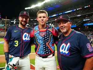 【MLB】オールスターHRダービー、本塁打王ローリーが初出場で捕手史上初の栄冠　親子で掴んだ快挙 画像