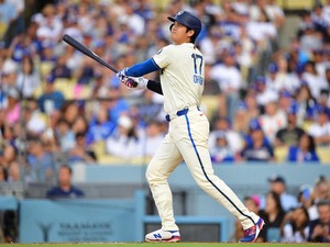 【MLB】大谷翔平、5試合ぶり33号は左中間への“183キロ特大弾”　驚愕の137メートルに本拠地は大熱狂、Dバックス・スアレスに並ぶ 画像
