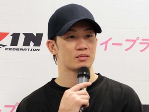 【超RIZIN.4】朝倉未来の判定Vにクレベル猛抗議も……会見時の“無傷”が物語る「50：30」の差 画像