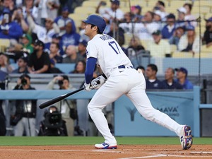 【MLB】大谷翔平、苦手左腕から初安打“165キロ”右前打で自身援護　キケの“逆転適時打”で生還 画像
