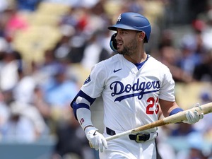 【MLB】ドジャース地元メディアが断言「もはやコンフォートは必要ない」　エドマン復帰後も……指揮官は“打率.180の対右投手”で起用明言 画像