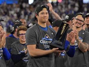 【MLB】「成功したいなら大谷翔平のメンタリティを持て」米番組が大学生アスリートに力説　3発&10奪三振は「スポーツ界全体を感嘆させた」 画像