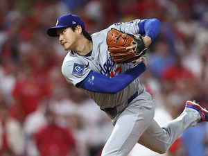 【MLB】「僕が嫌いなのかい？」大谷翔平に直撃取材、ロイヤルズ主砲がWS会見にサプライズ登場　“キャリア最速164キロ”を投げ込まれ…… 画像