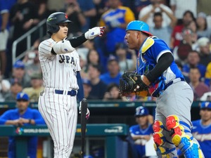 【WBC2026】打撃妨害？大谷翔平のチャレンジ実らず……ファールチップを“ミット接触”と勘違いか 画像