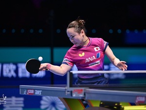伊藤美誠、ルーマニアの36歳サウスポーに圧巻ストレート　2大会連続メダルへ、快勝で決勝トーナメント進出【ITTF男女ワールドカップ】 画像