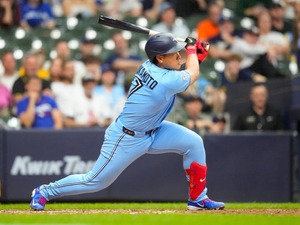 【MLB】ブルージェイズ指揮官、4試合ぶり安打の岡本和真に注文「もっと大胆に、もっとアグレッシブに」　“原点回帰”を求める 画像