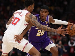 【NBA】プレーオフ敗退のレイカーズ、今オフの補強予想は？「八村塁の残留が最優先事項」と米メディア　歴史的な活躍で手放せない存在に 画像