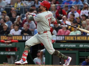 【MLB】“8戦9発”シュワーバーが止まらない、2打席連発で早くも「20号アーチ」　年間72本塁打ペースで量産 画像