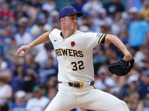 【MLB】異次元の剛腕、ブルワーズの24歳ミジオロウスキーが投げた「全96球中57球が100マイル超え」　CY賞レースで大谷翔平最大のライバルか 画像