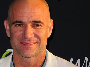 【テニス】アガシの登場にファン感激、松岡修造のサプライズマッチも「ドリームテニスARIAKE」 画像