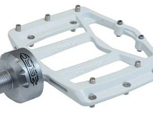 ペダリング効率を高めたタイオガのゼロペダル 画像