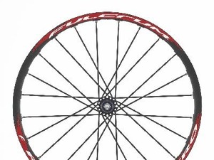 フルクラムから待望のMTBホイールがシリーズで登場 画像