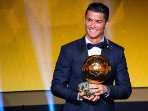 C・ロナウドが2年連続3度目のバロンドール受賞…「4度目、5度目もいける」と今後に期待 画像