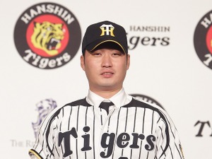 【プロ野球】阪神呉昇桓、江夏臨時コーチとの対面に…「いろいろ聞いて学びたい」と意欲 画像