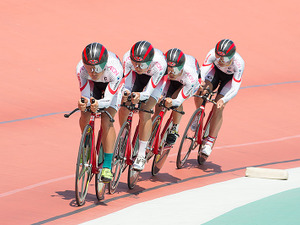 アジア選手権の男子エリートチームパーシュートで日本は予選3位 画像