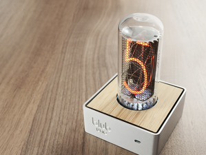 レトロな雰囲気に充実した高性能、新しい時計の形を模索…「Bulb Uno」　シドニー 画像