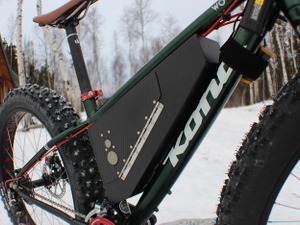 アラスカの兄弟が考案する自転車取り付け型ケース『AK CODEPAK』 画像