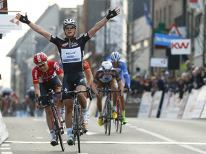 【西フラーンデレン3日間15】第1ステージ、地元ベルギーのランパートが恩人に捧げる勝利 画像