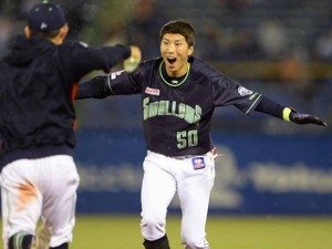 【プロ野球】ヤクルト、5時間超の激闘を制して今季初の4連勝！ 画像