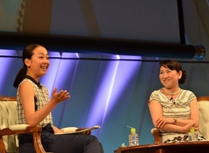 【フィギュアスケート】浅田真央、憧れの伊藤みどりとラジオ公開収録で対談 画像