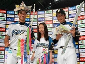 【プロ野球】日本ハム、緊急招集の18歳浅間が陽の穴を埋める活躍！勝利に貢献 画像