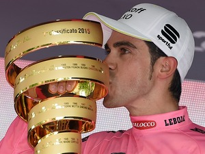 【ジロ・デ・イタリア15】コンタドールが2度目の総合優勝。第21ステージはケイセが逃げ切り 画像