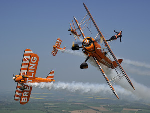 【飛んでみた】いすに座って大空へ！ブライトリング・ウィングウォーカーズを体験 画像