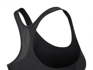 C3fit、汗のベタつき・汗冷えを軽減する「メッシュスポーツブラ」 画像